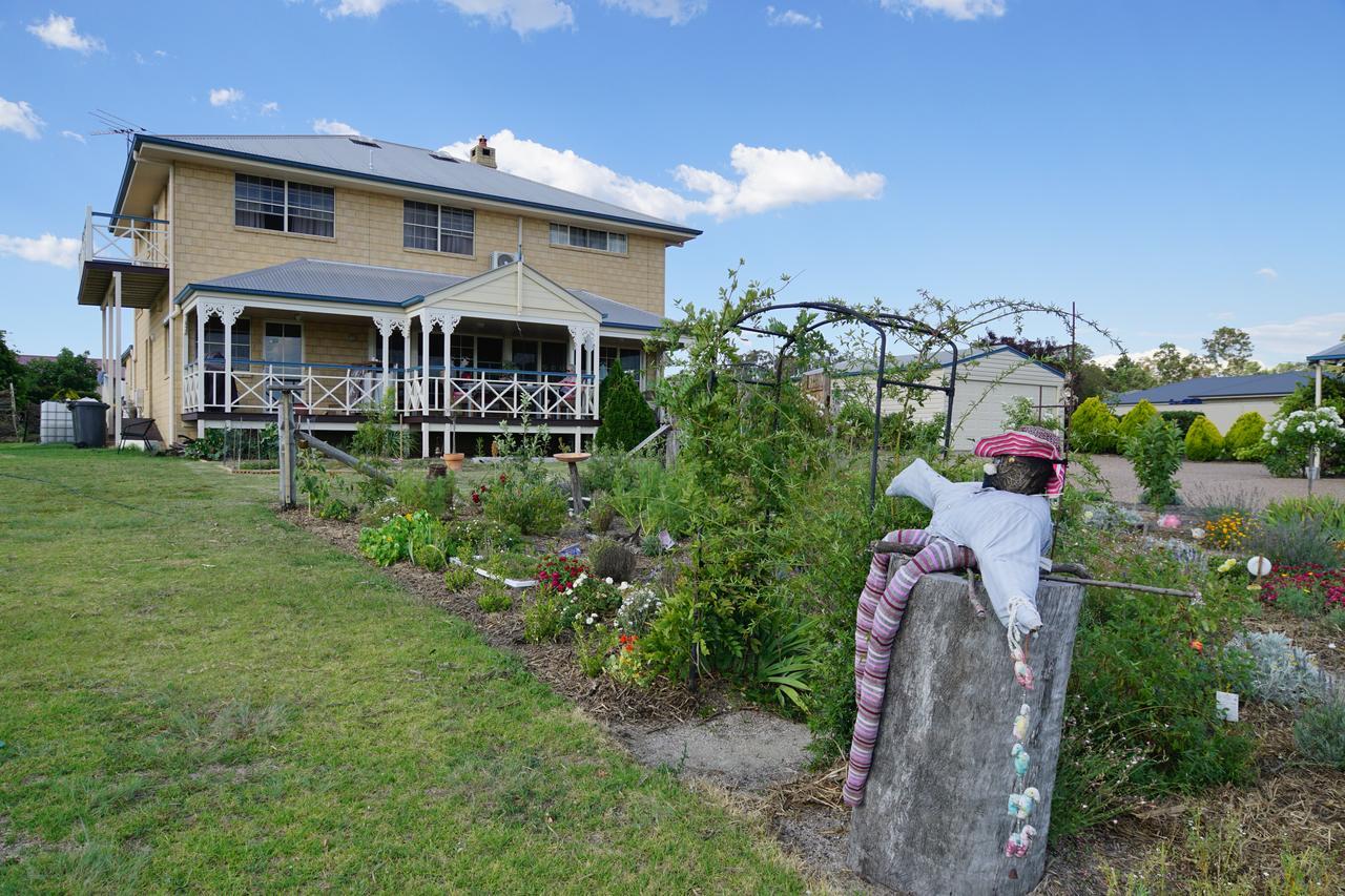 Grovely House Bed & Breakfast Stanthorpe Dış mekan fotoğraf