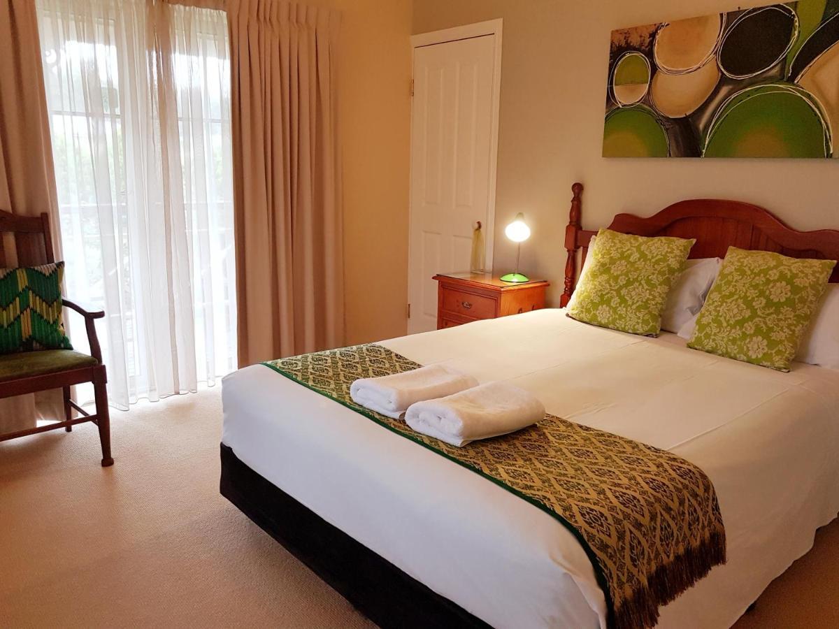 Grovely House Bed & Breakfast Stanthorpe Dış mekan fotoğraf