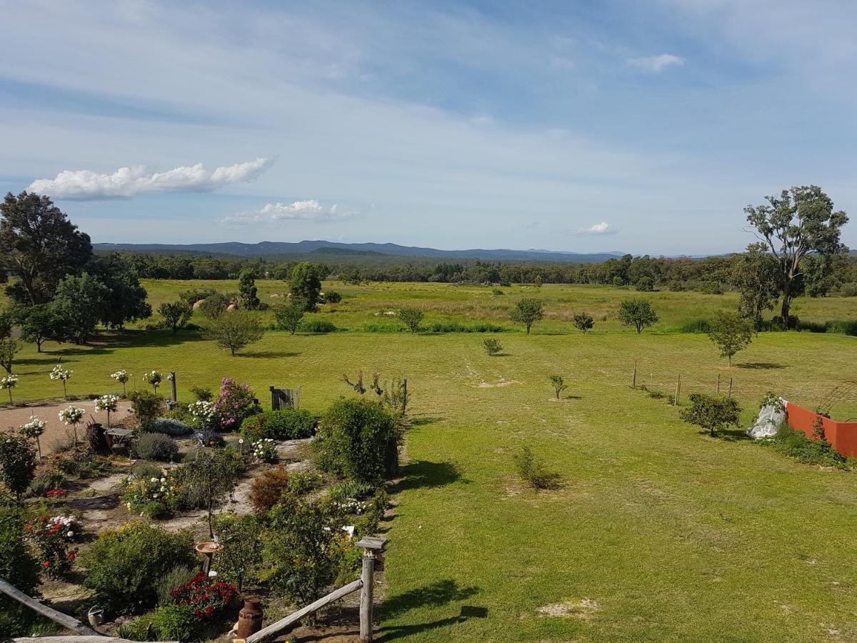 Grovely House Bed & Breakfast Stanthorpe Dış mekan fotoğraf